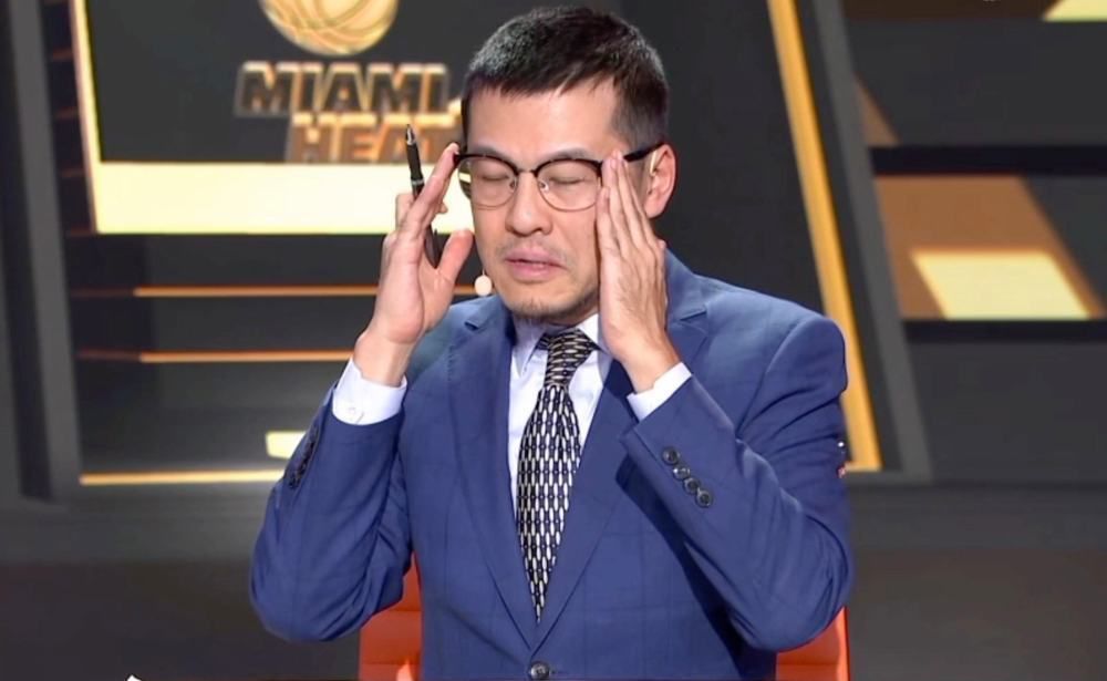 '那可是切尔西、利物浦和热刺——人们期望什么？我们得到120分，领先20分吗？当然，我们赢得三冠王和连续三个联赛冠军，有时需要更积极地防守传中球，以及更积极进攻。